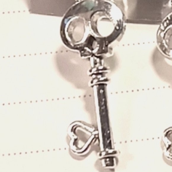 Skull Key Earrings NEW Hades:Pluto Greek Roman Mythology Handmade - Picture 2 of 7